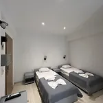 Mark Hotel